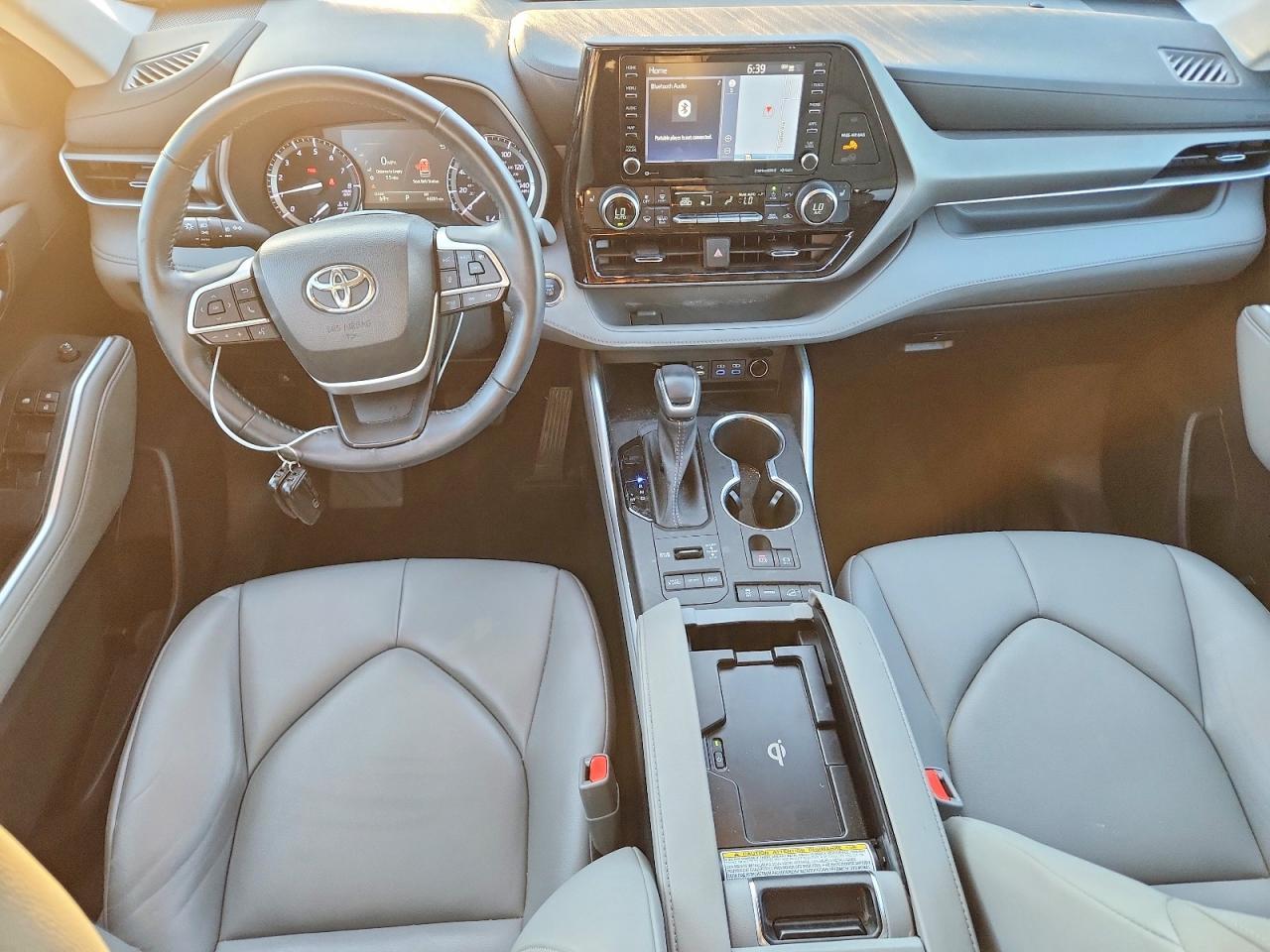 2022 TOYOTA HIGHLANDER