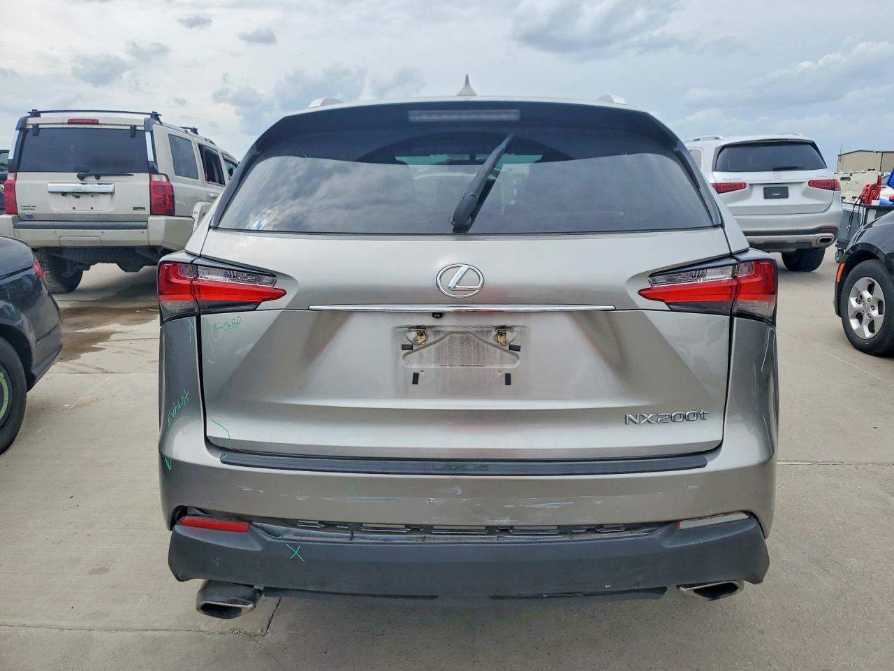 2016 LEXUS NX 200T