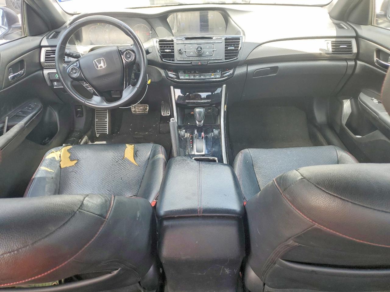 2017 HONDA ACCORD
