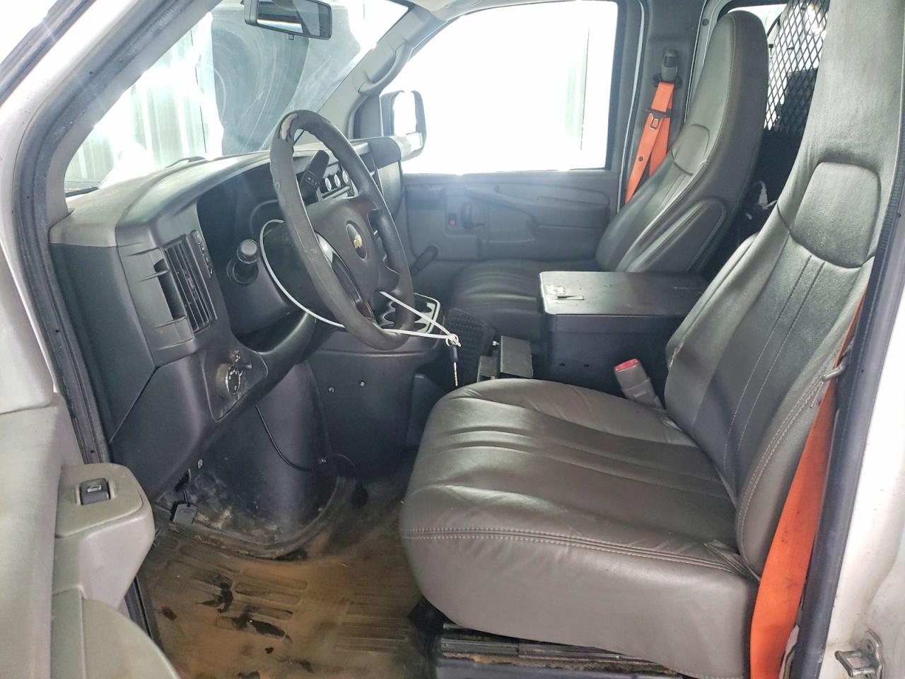 2013 CHEVROLET EXPRESS 2500