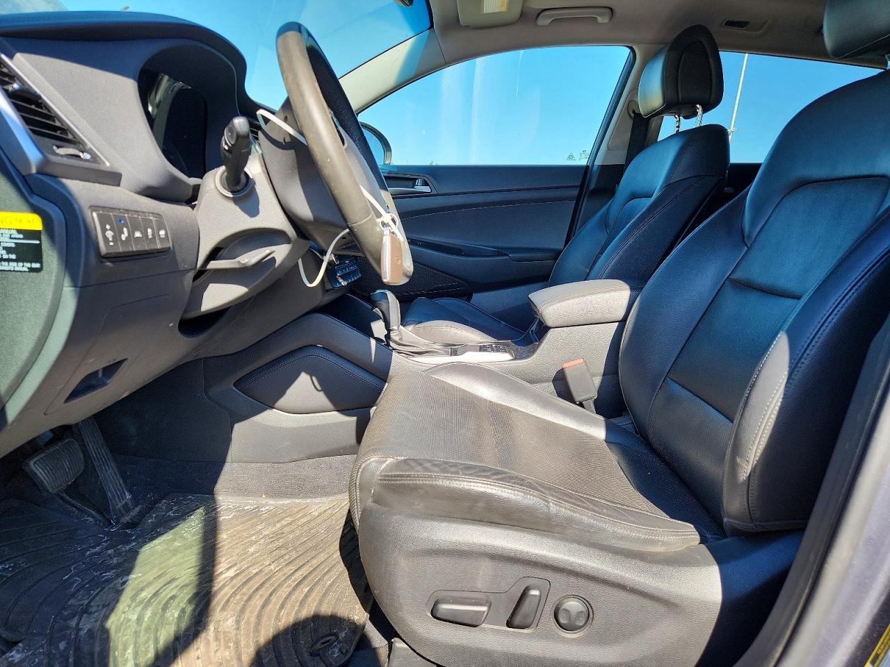 2016 HYUNDAI TUCSON