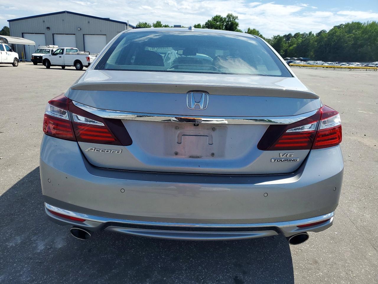 2017 HONDA ACCORD