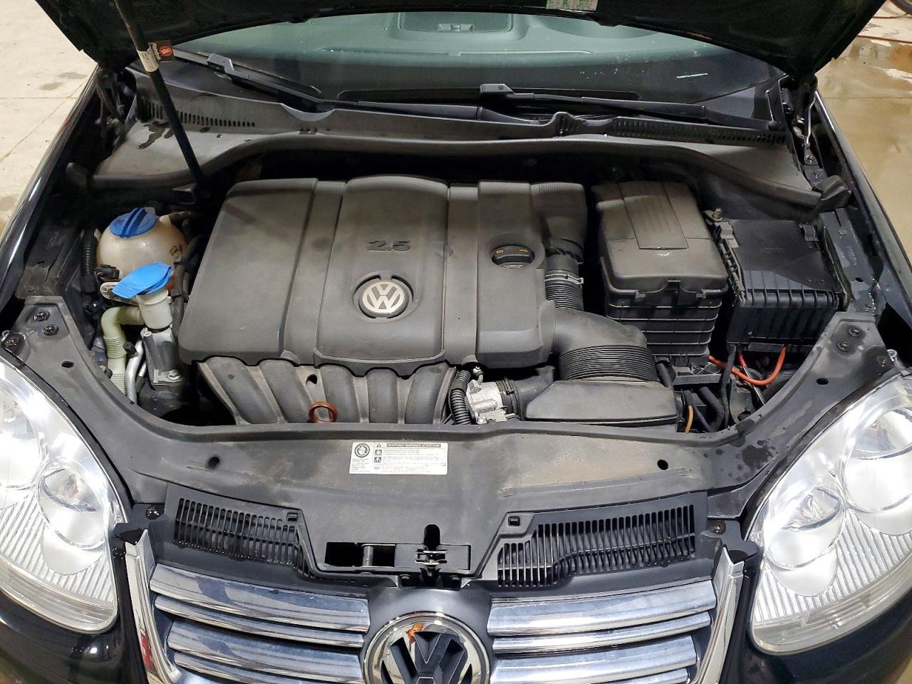 2010 VOLKSWAGEN JETTA