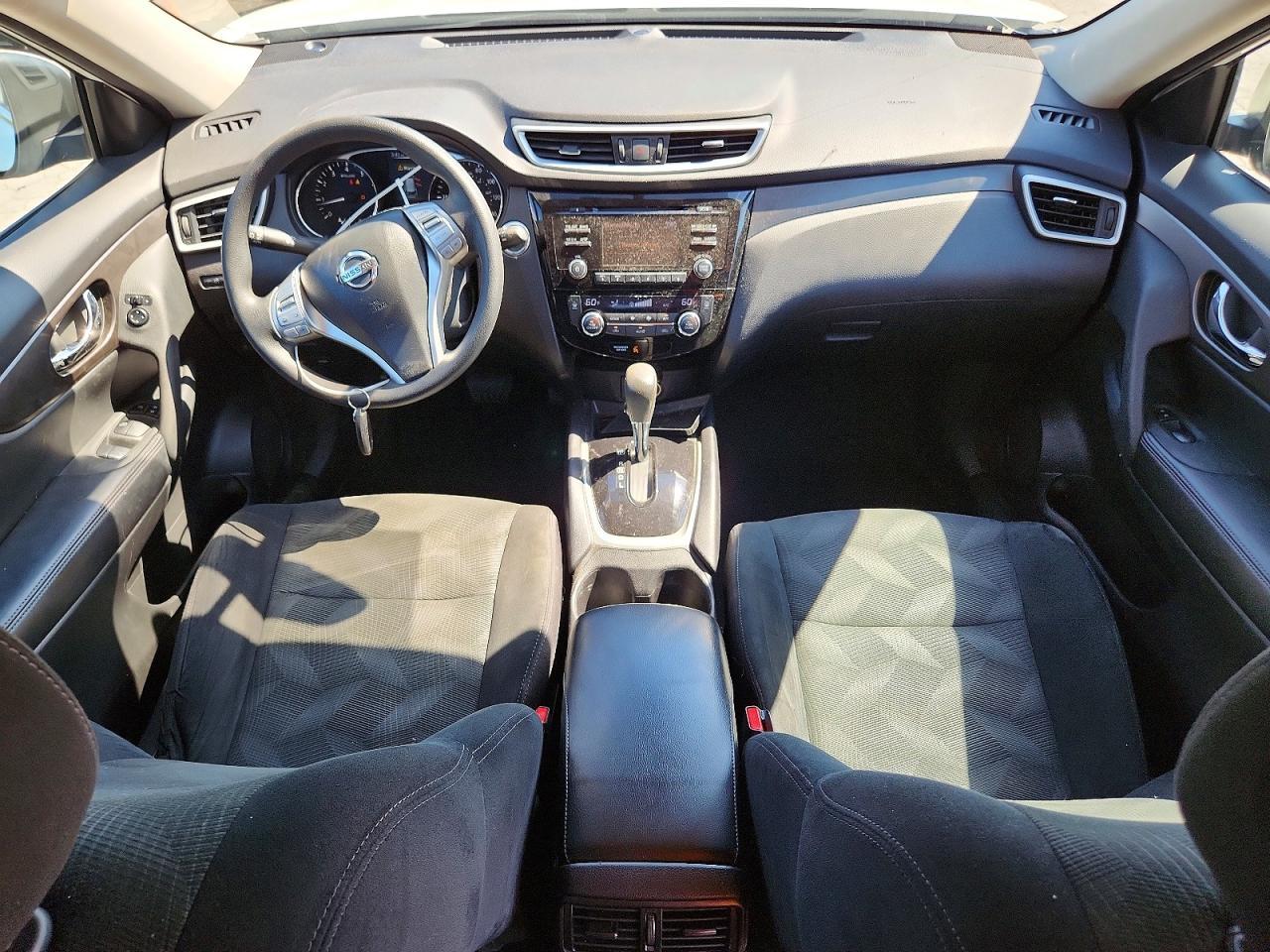 2015 NISSAN ROGUE