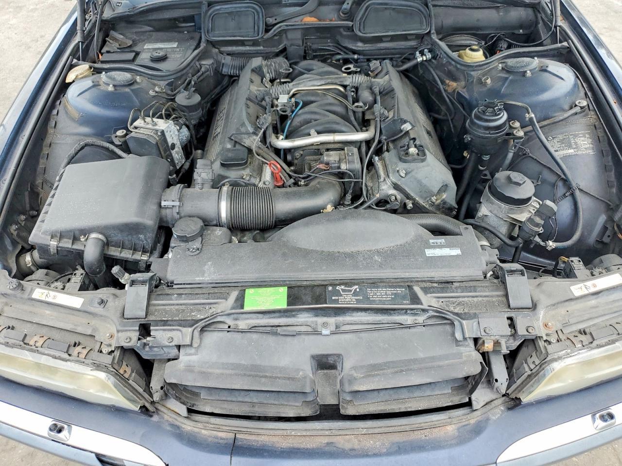 2001 BMW 7 series