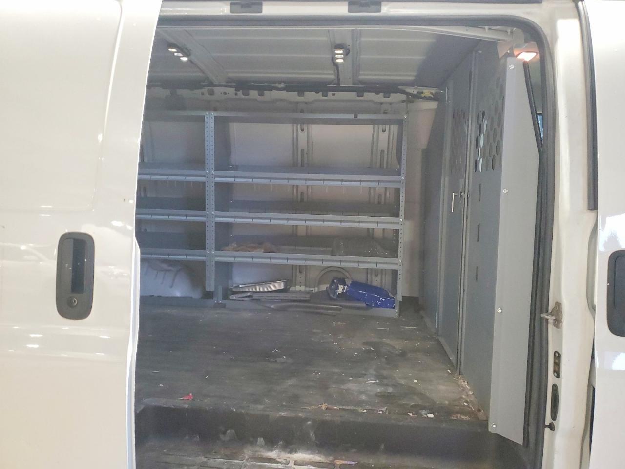 2017 CHEVROLET EXPRESS 2500