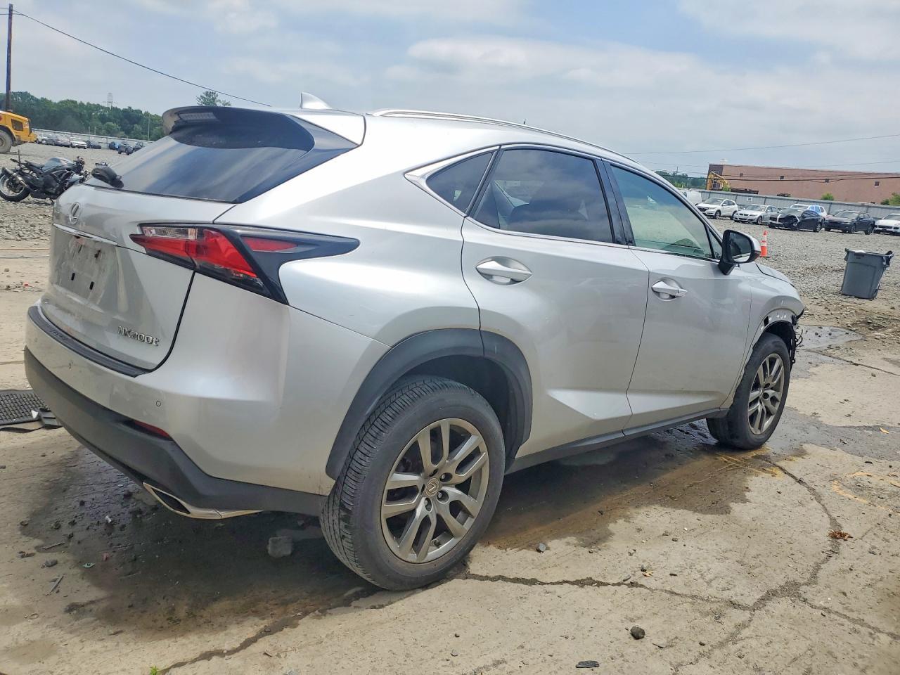 2015 LEXUS NX 200T