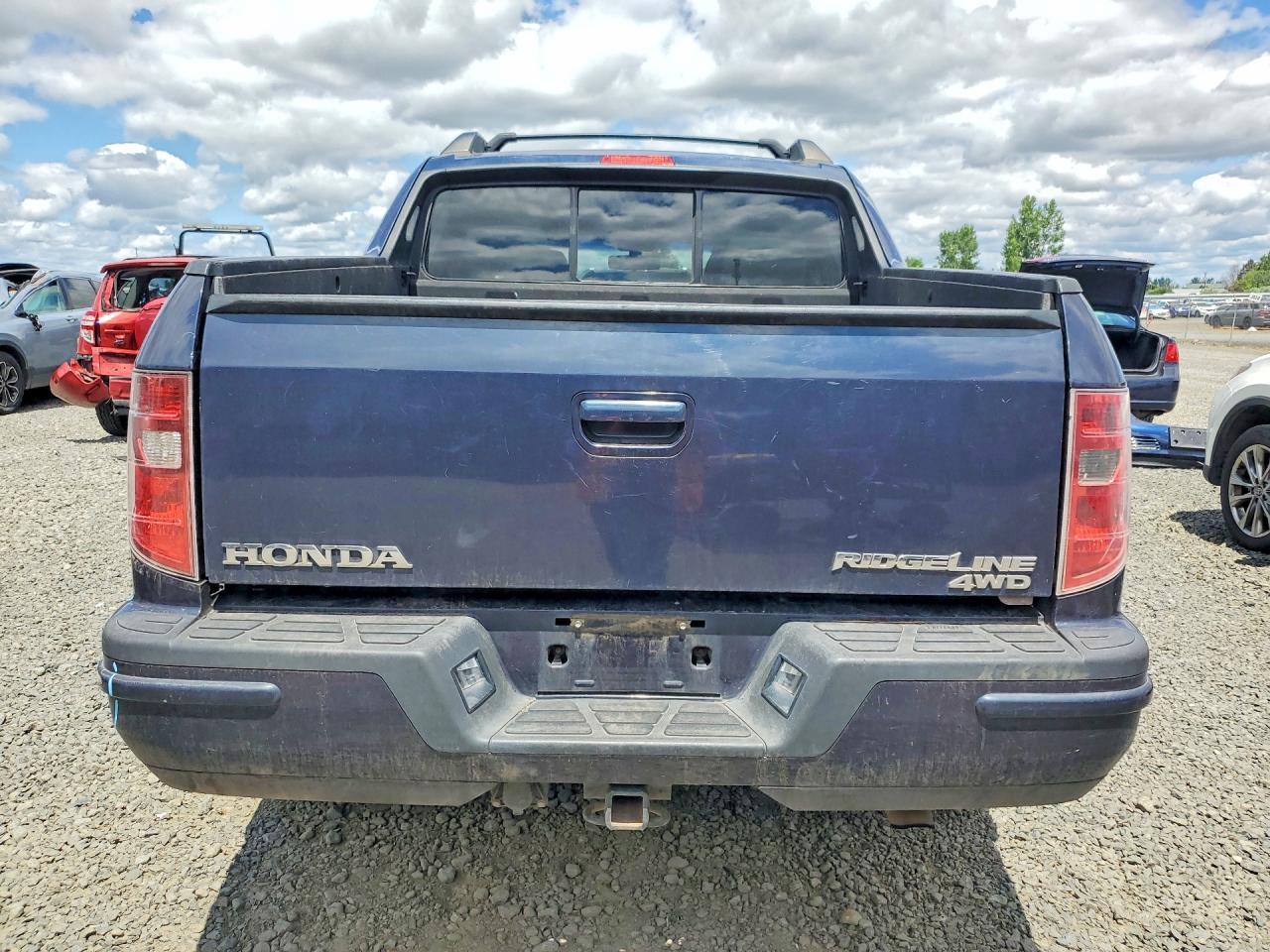 2011 HONDA Ridgeline