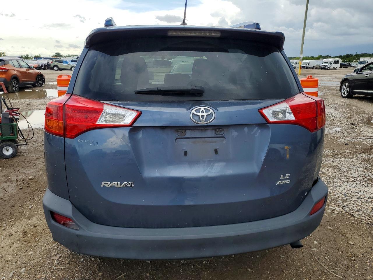 2014 TOYOTA RAV4
