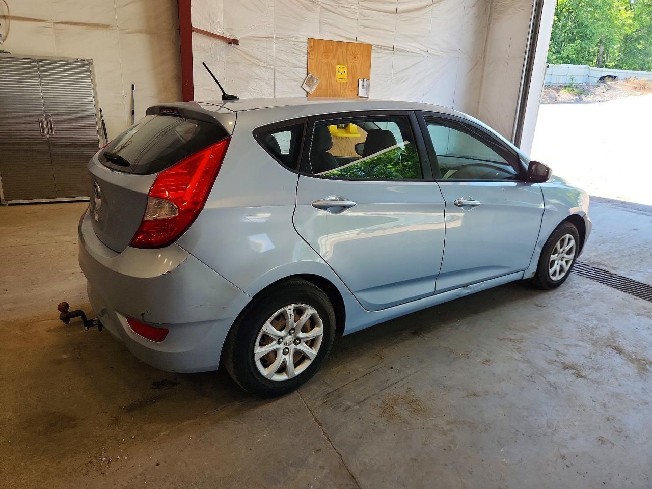 2013 HYUNDAI ACCENT