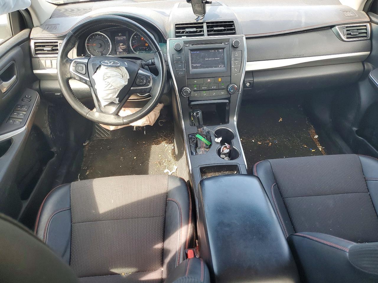 2016 TOYOTA CAMRY