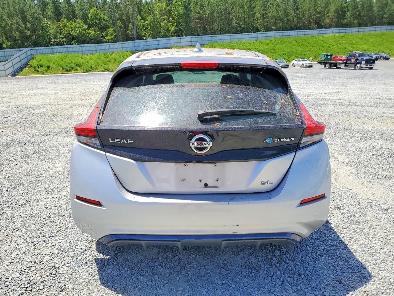 2019 NISSAN LEAF