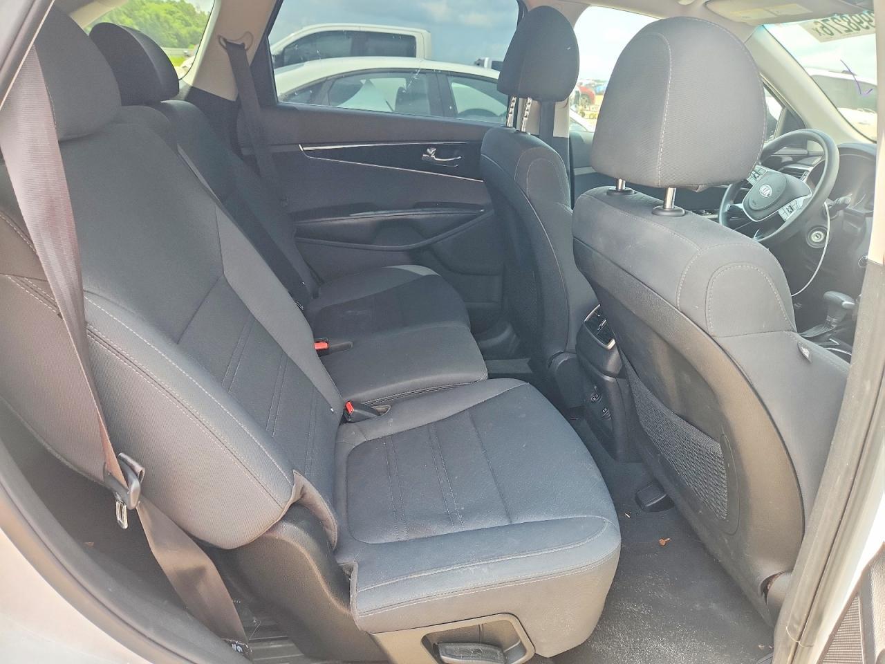 2020 KIA SORENTO