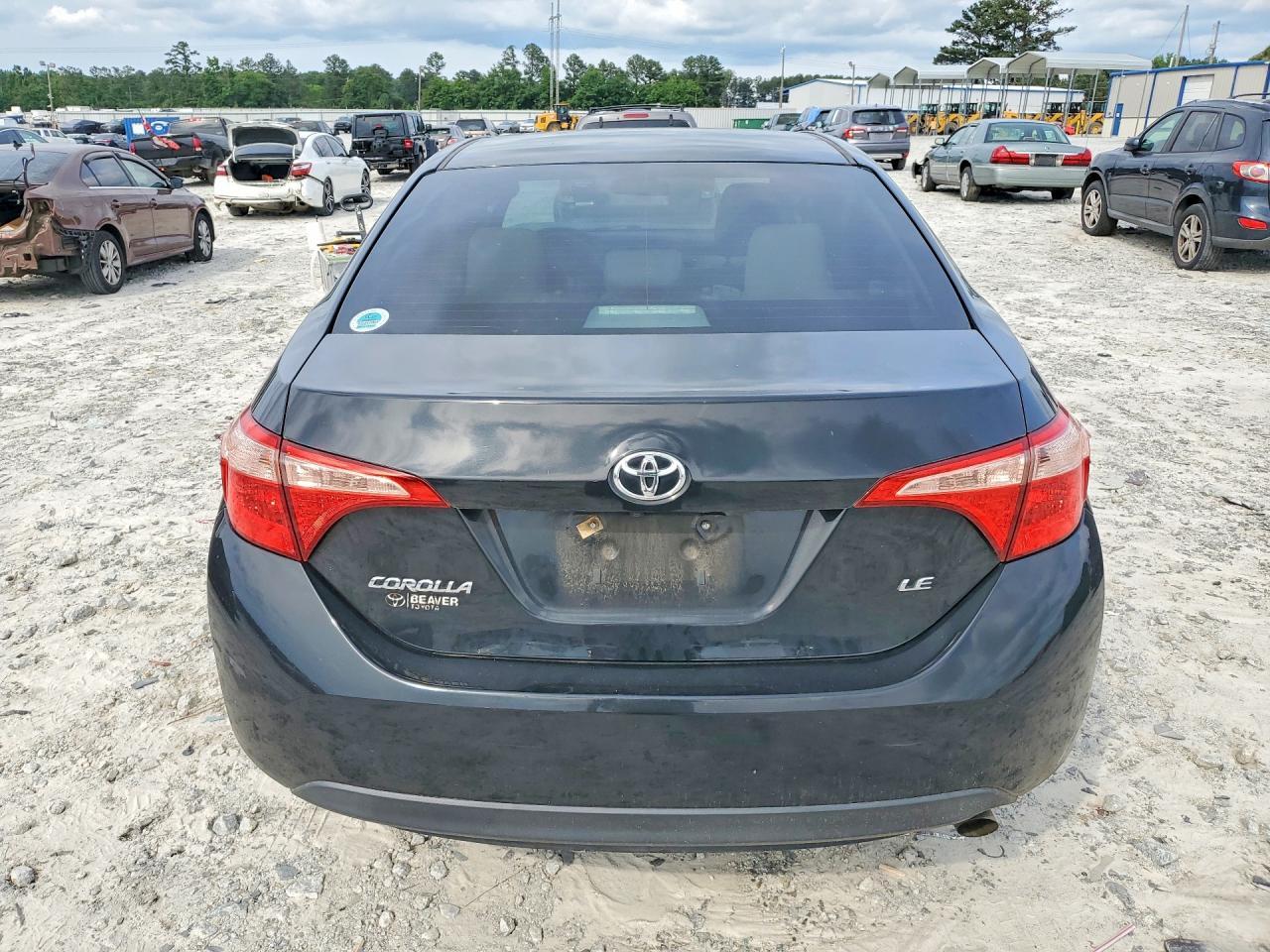 2018 TOYOTA COROLLA