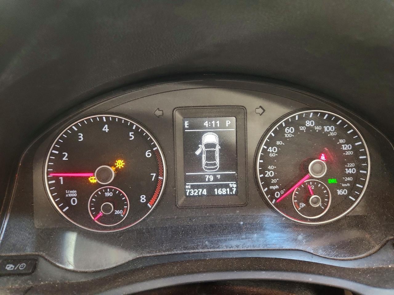 2014 VOLKSWAGEN EOS