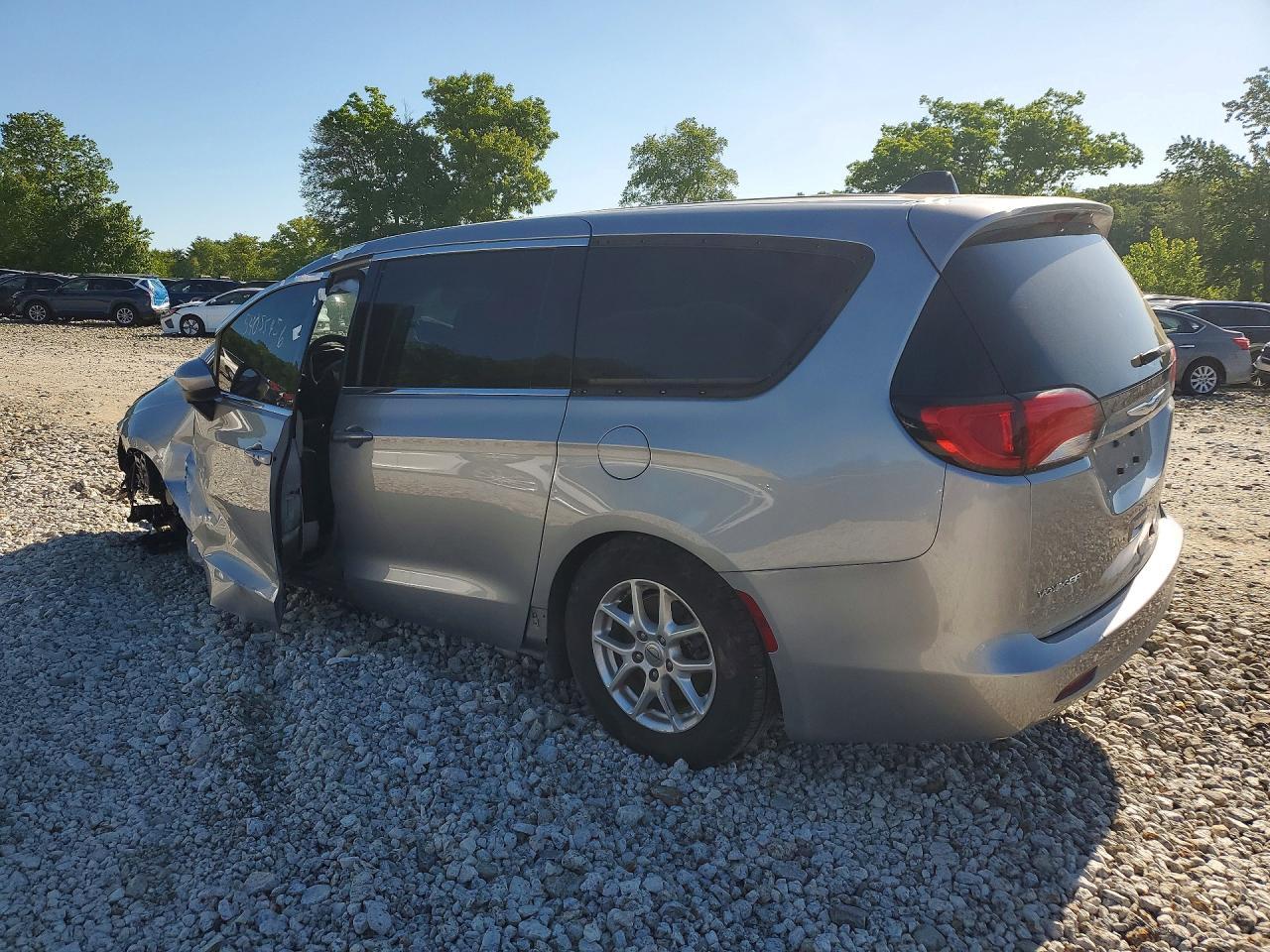 2021 CHRYSLER Voyager