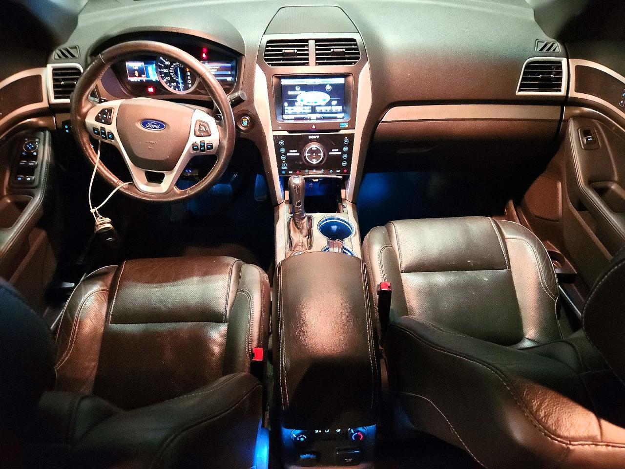2015 FORD Explorer Sport Trac