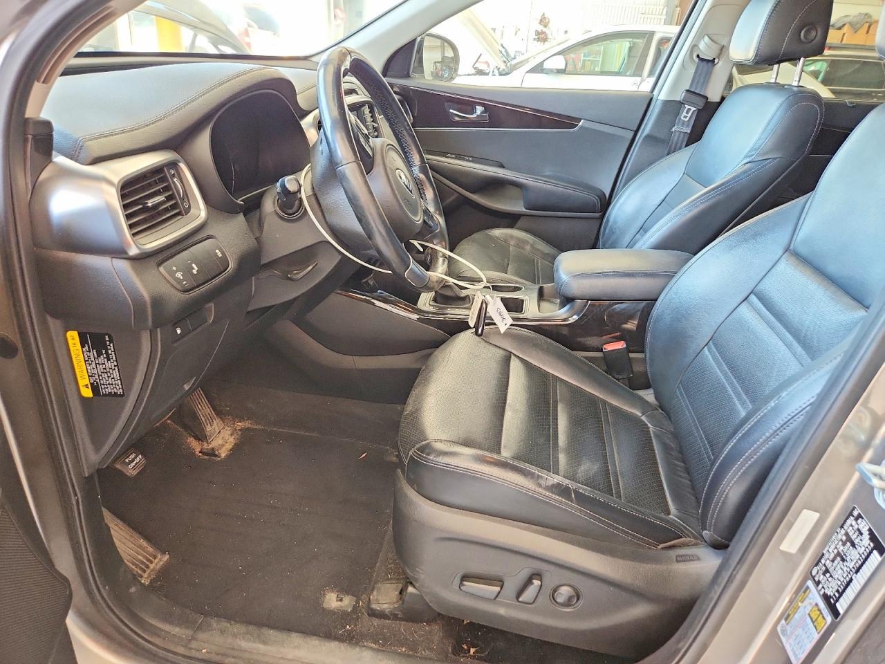 2017 KIA SORENTO