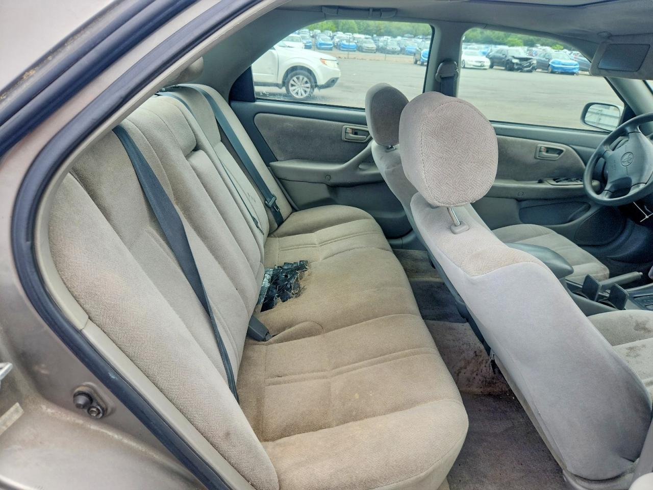 2000 TOYOTA CAMRY