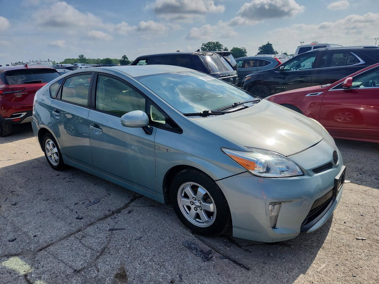 2013 TOYOTA PRIUS