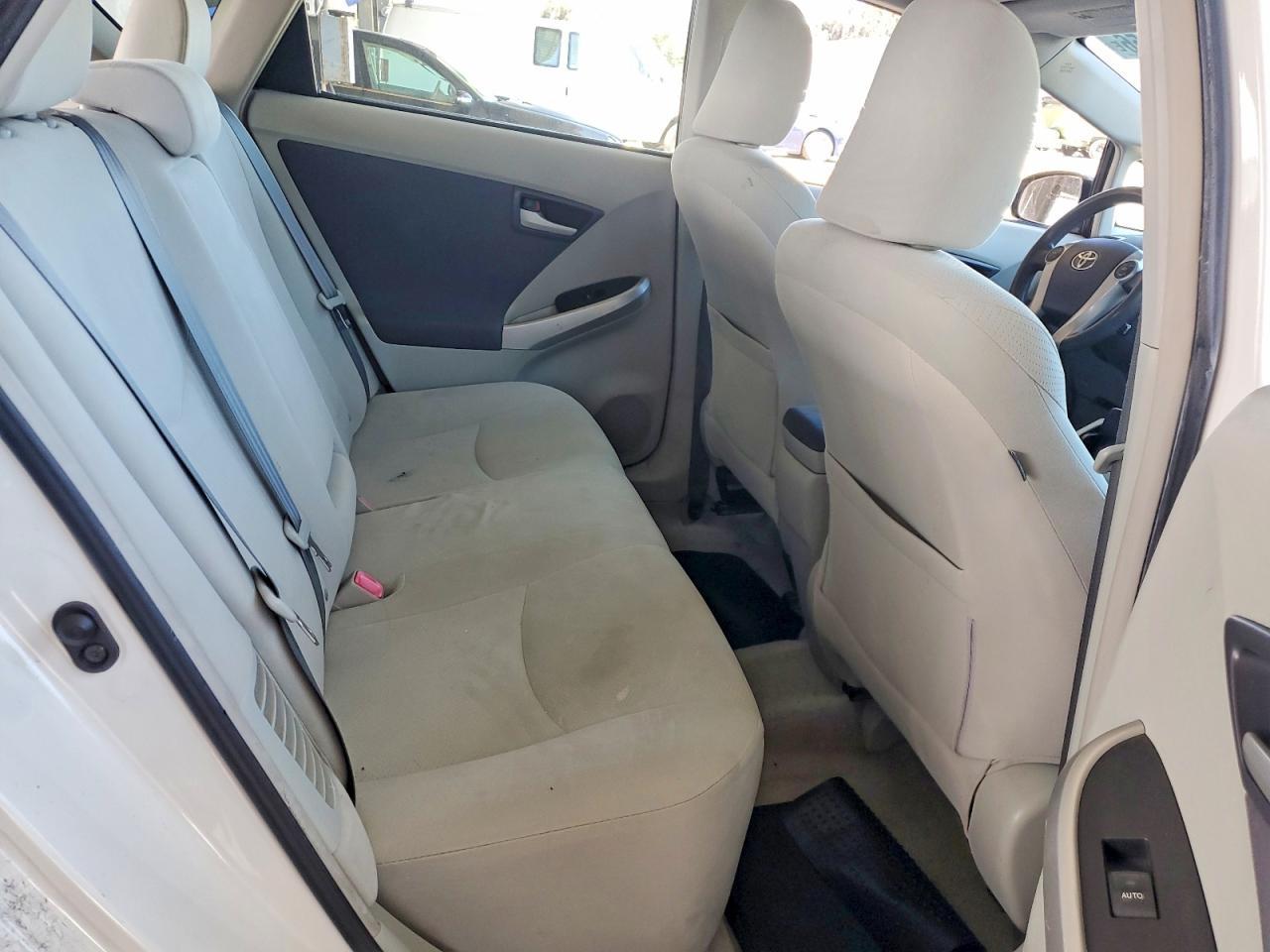 2010 TOYOTA PRIUS