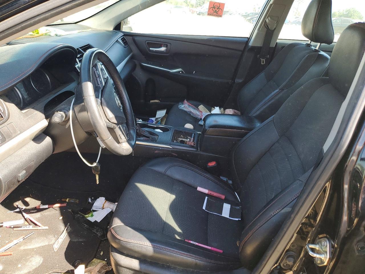 2017 TOYOTA CAMRY