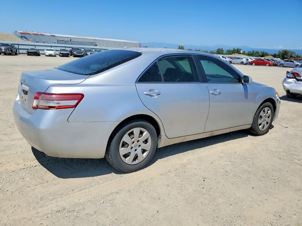 2010 TOYOTA CAMRY