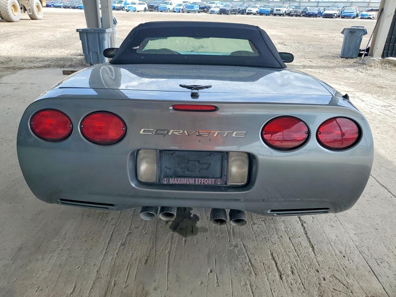 2004 CHEVROLET CORVETTE