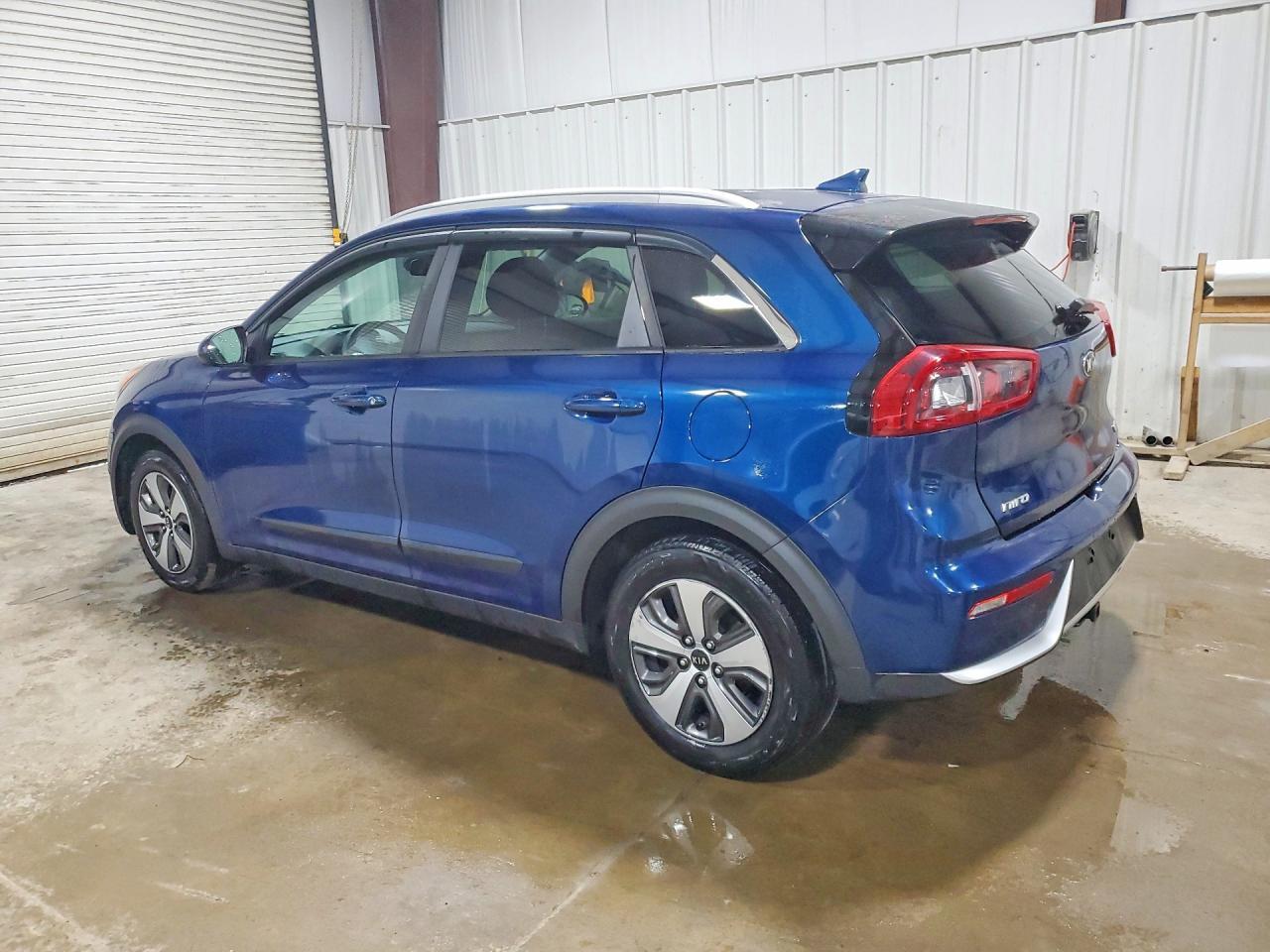 2017 KIA Niro