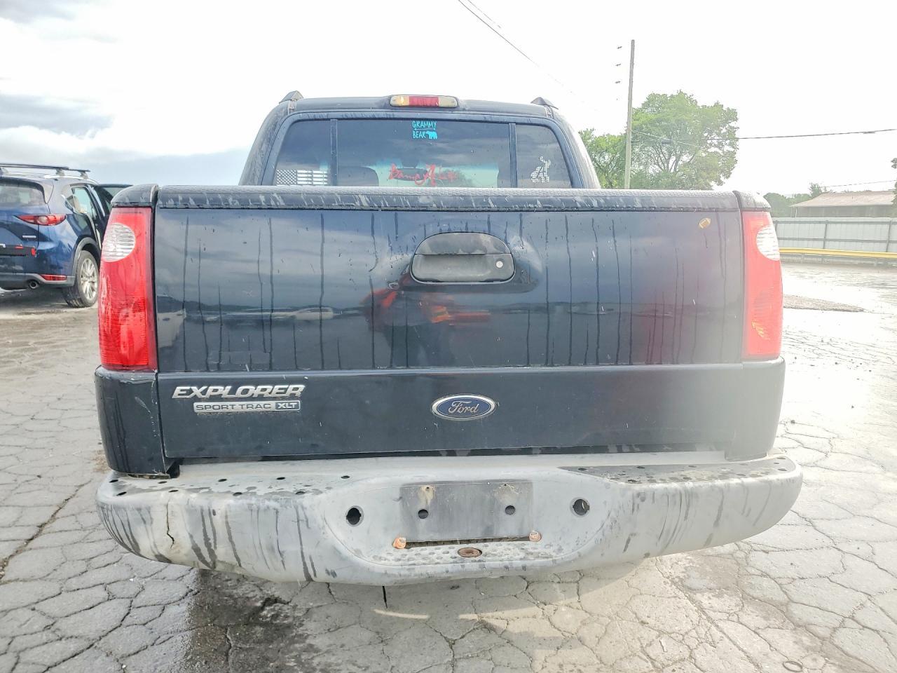 2005 FORD Explorer Sport Trac