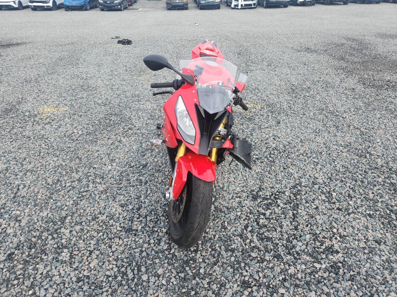2016 BMW S 1000
