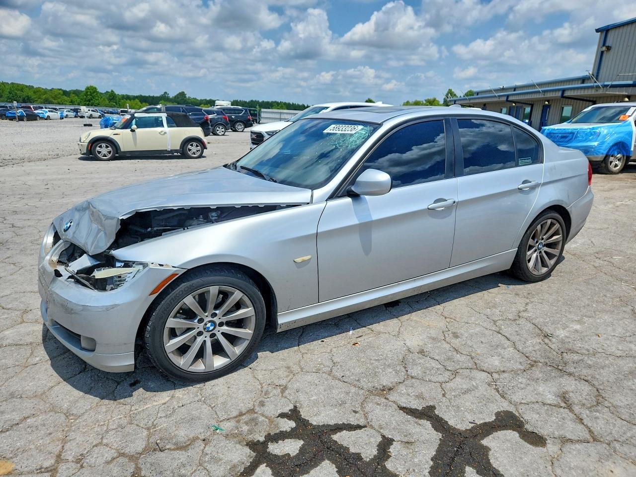 2011 BMW 3 SERIES