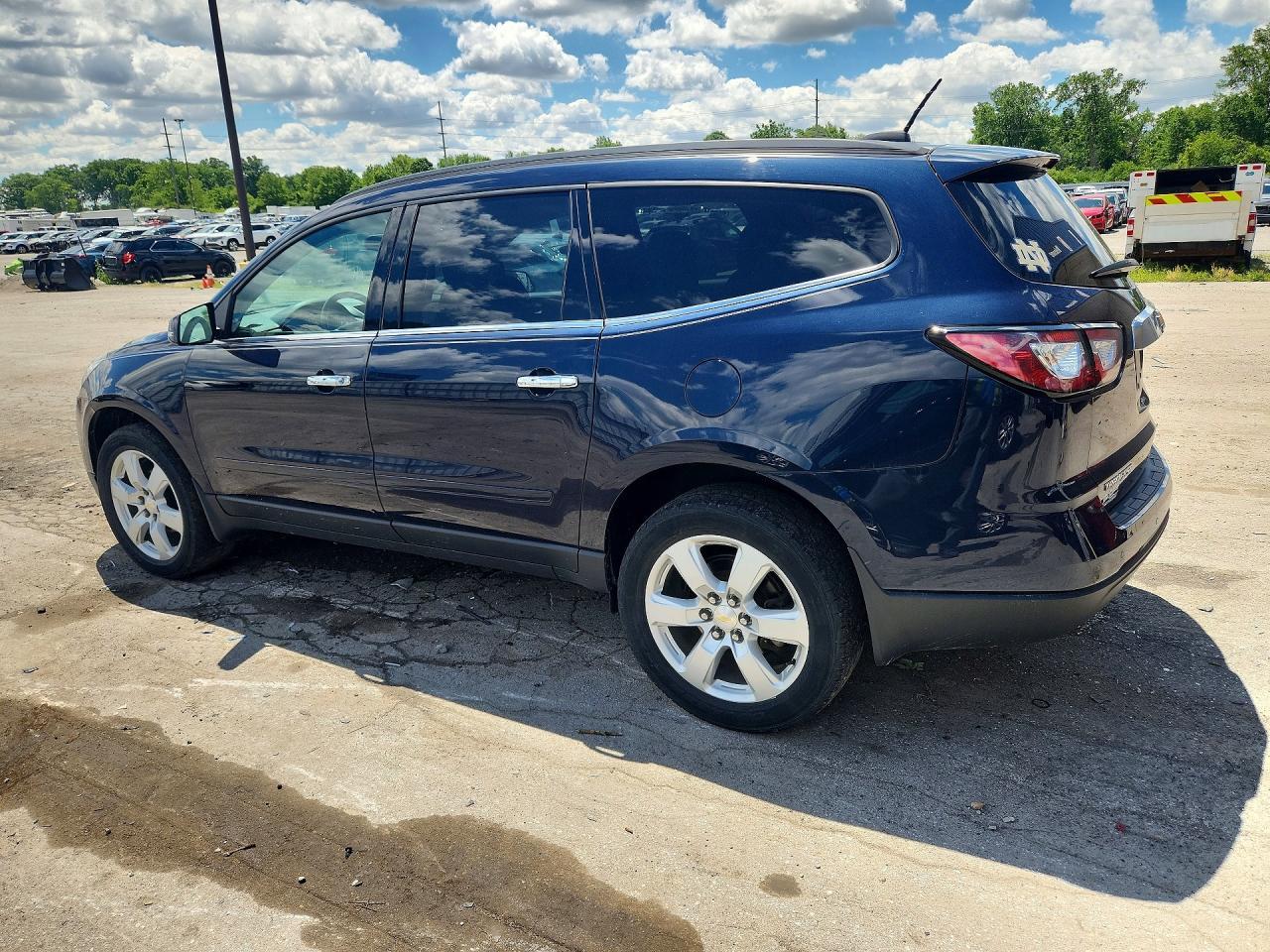 2017 CHEVROLET TRAVERSE