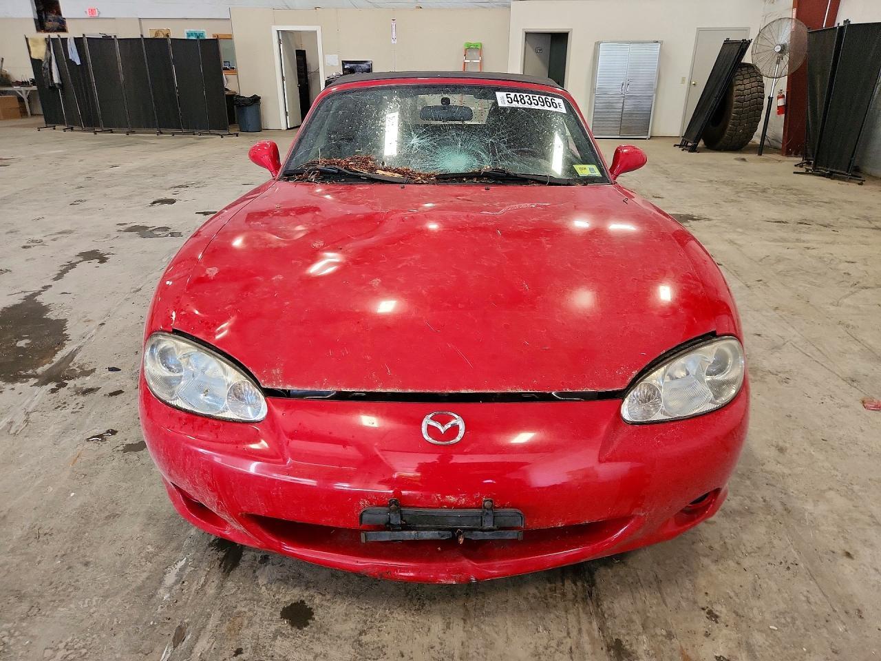 2004 MAZDA MX-5 Miata