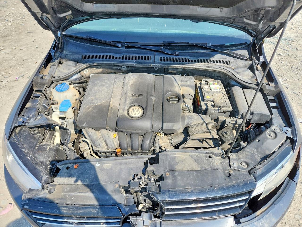 2013 VOLKSWAGEN JETTA