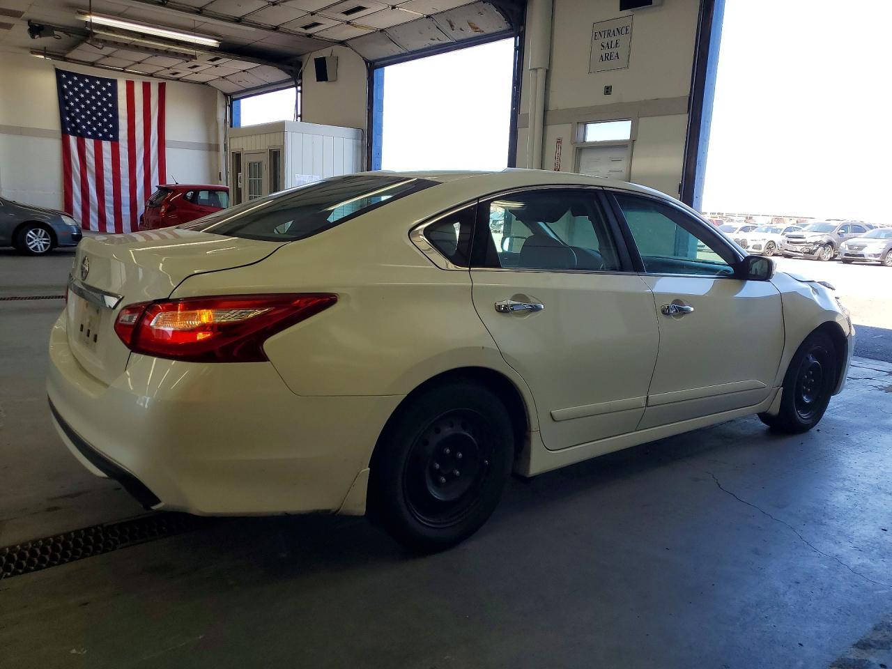 2016 NISSAN ALTIMA
