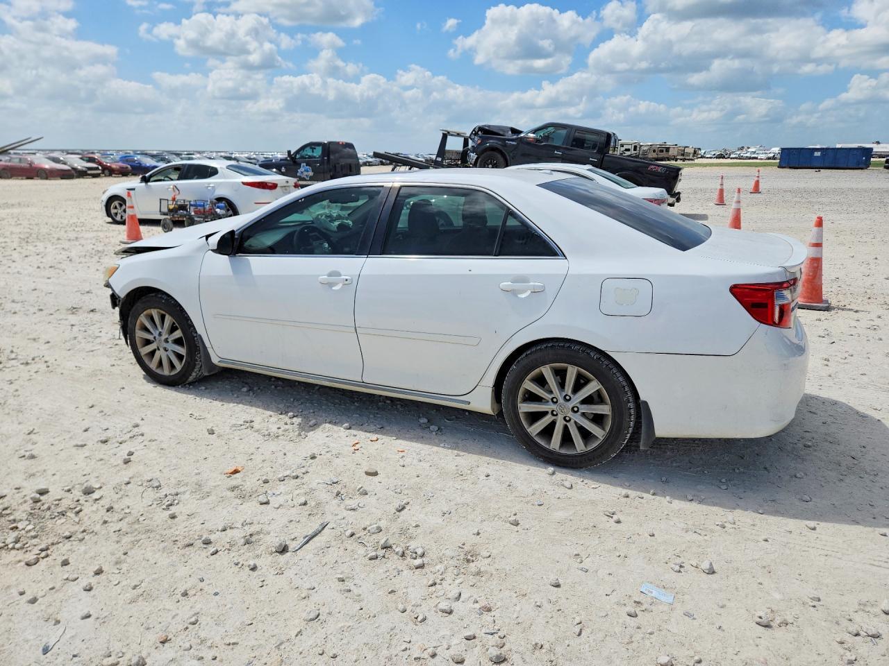 2012 TOYOTA CAMRY