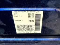 2023 NISSAN LEAF