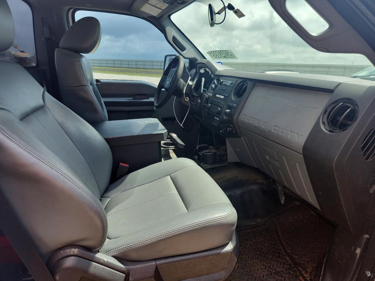 2013 FORD F-450