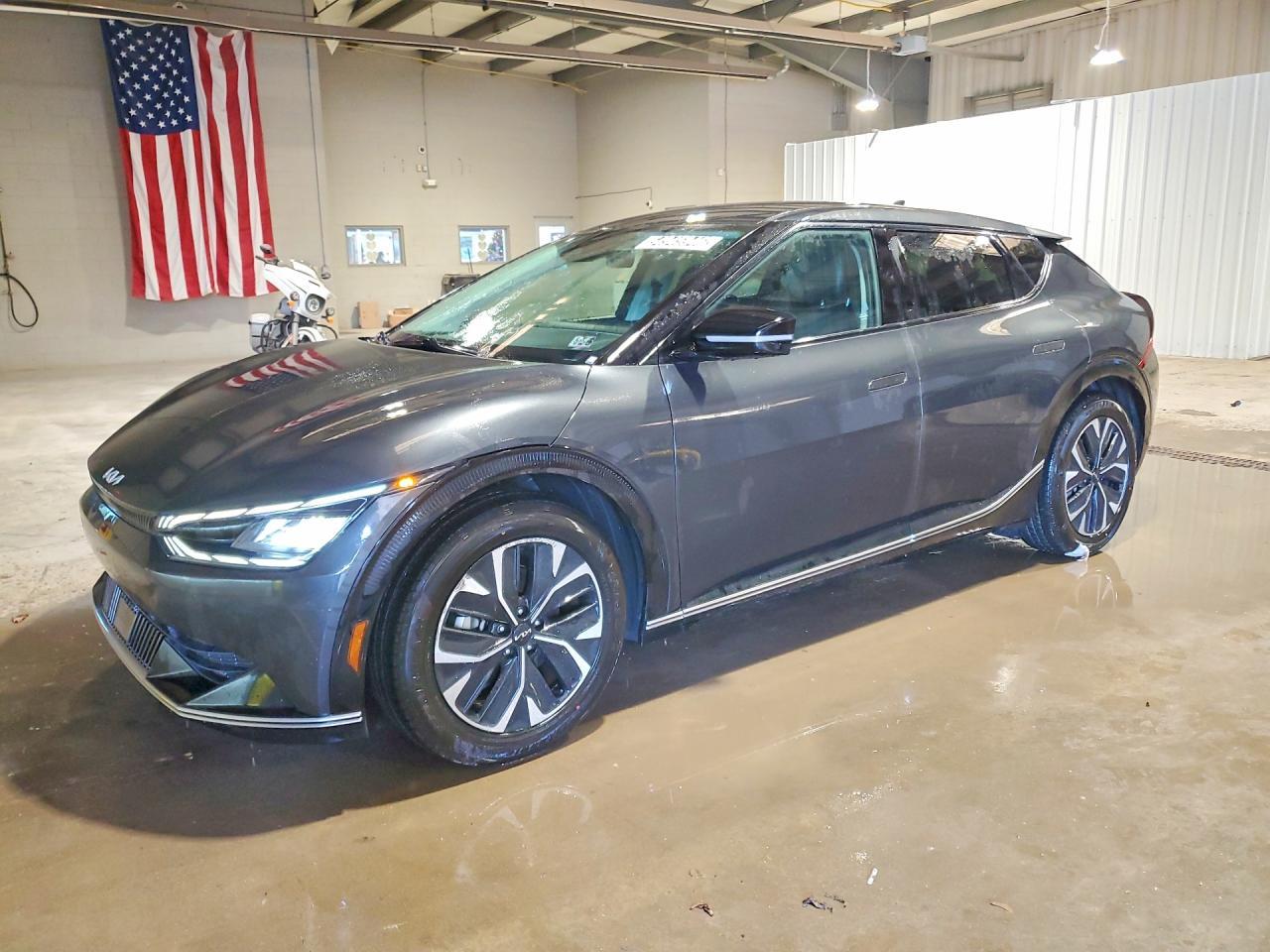 2024 KIA EV6