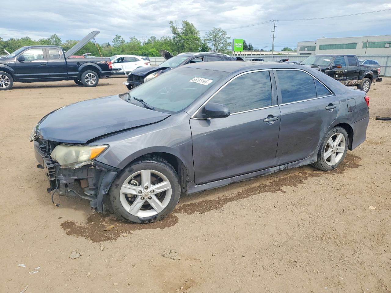 2012 TOYOTA CAMRY