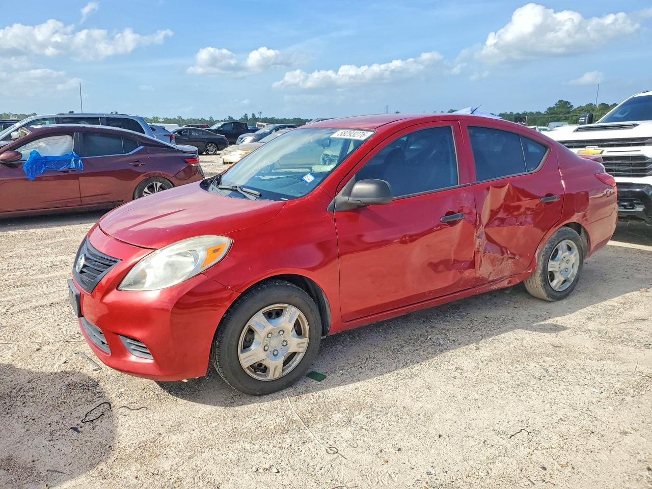 2014 NISSAN VERSA