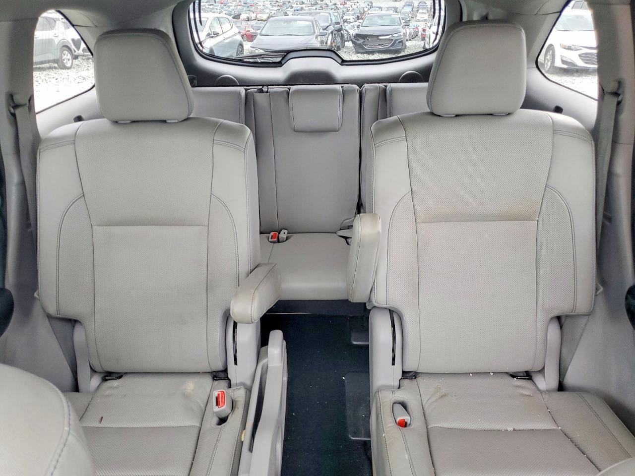 2017 TOYOTA HIGHLANDER