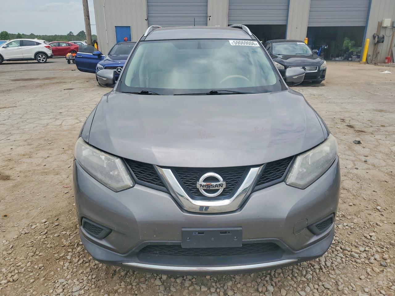 2015 NISSAN ROGUE