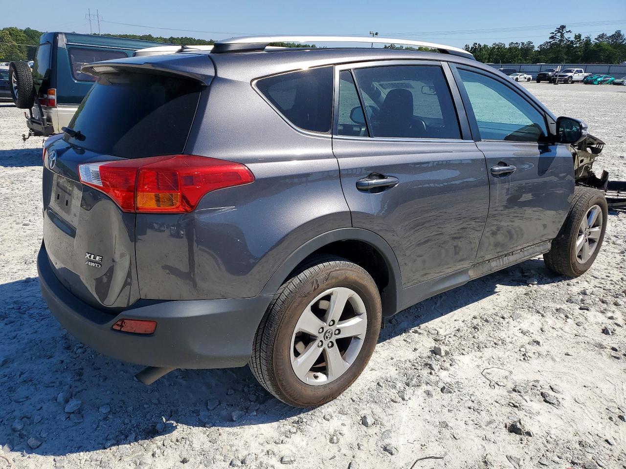 2015 TOYOTA RAV4