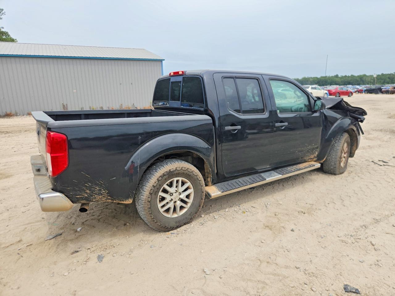 2014 NISSAN Frontier