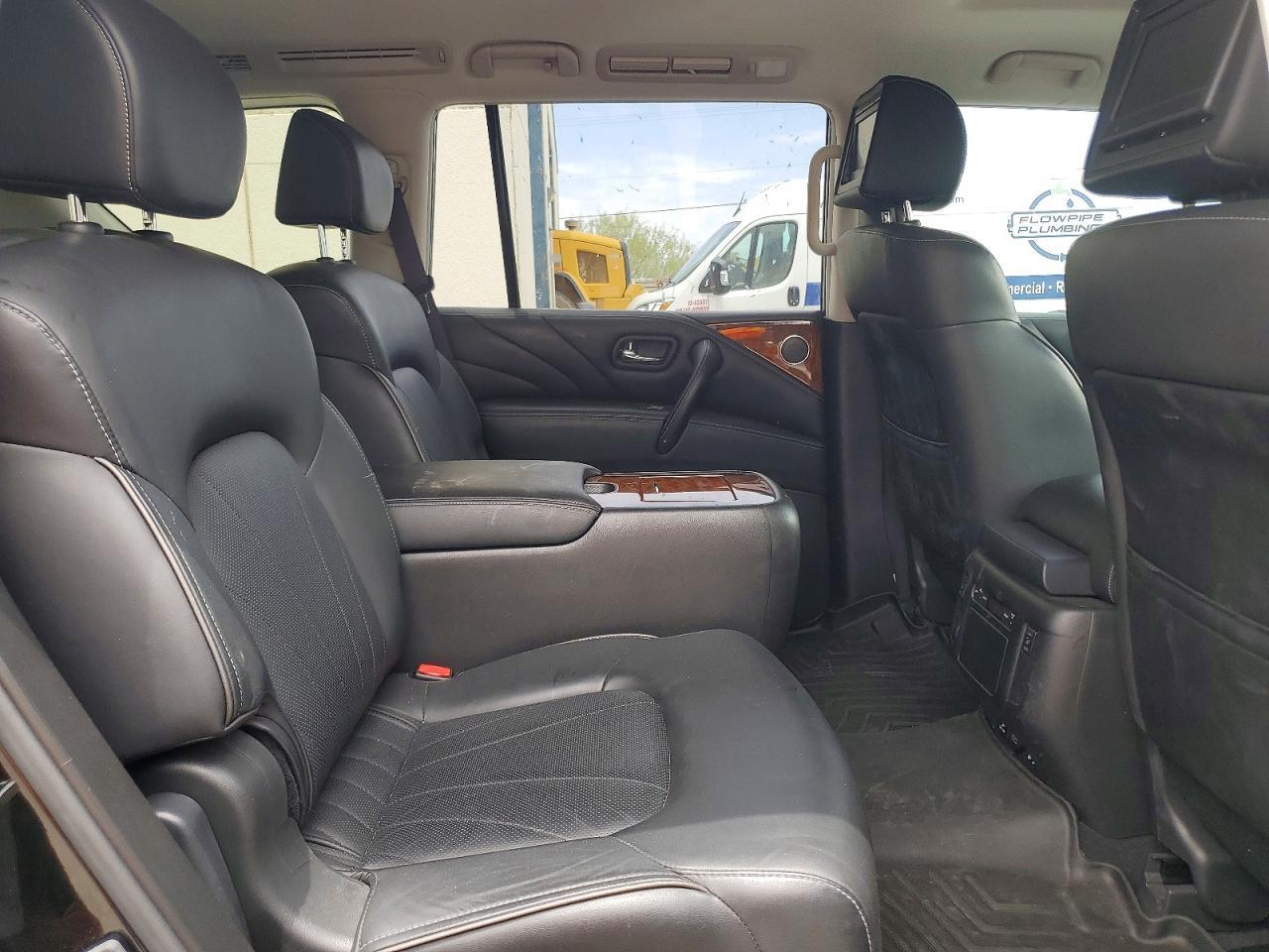 2016 INFINITI QX80