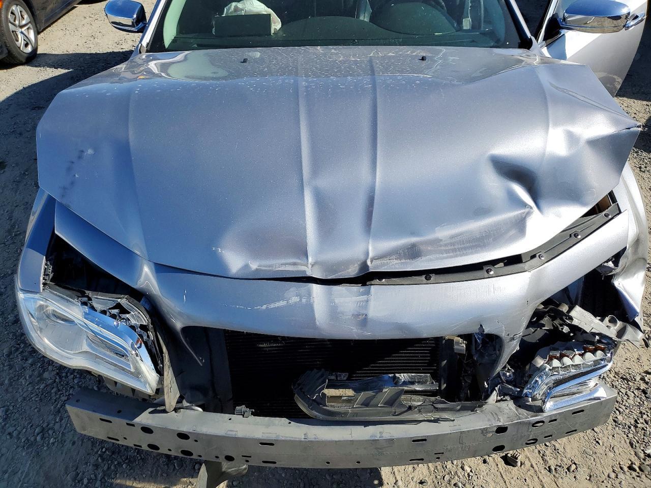 2016 CHRYSLER 300