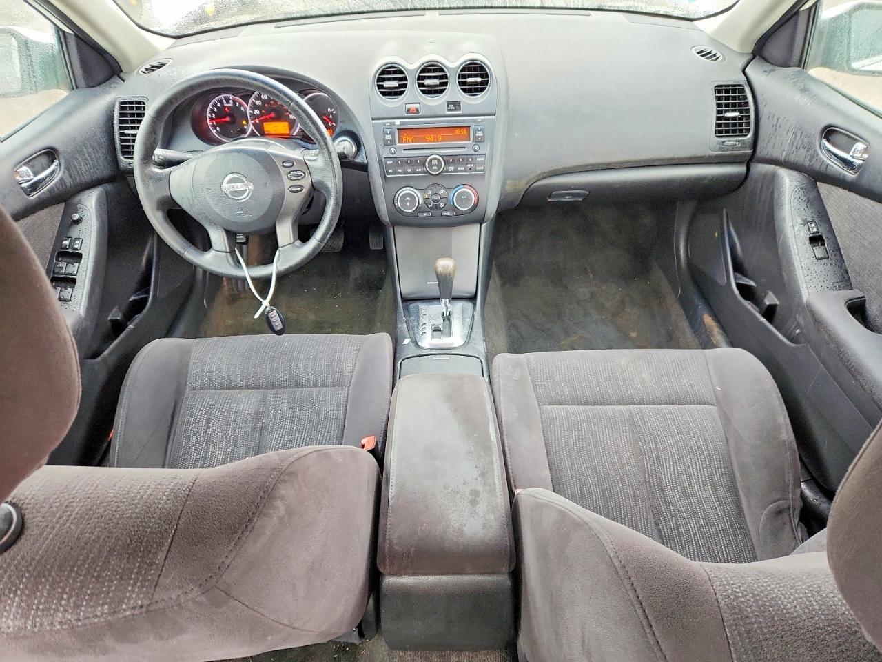 2010 NISSAN ALTIMA