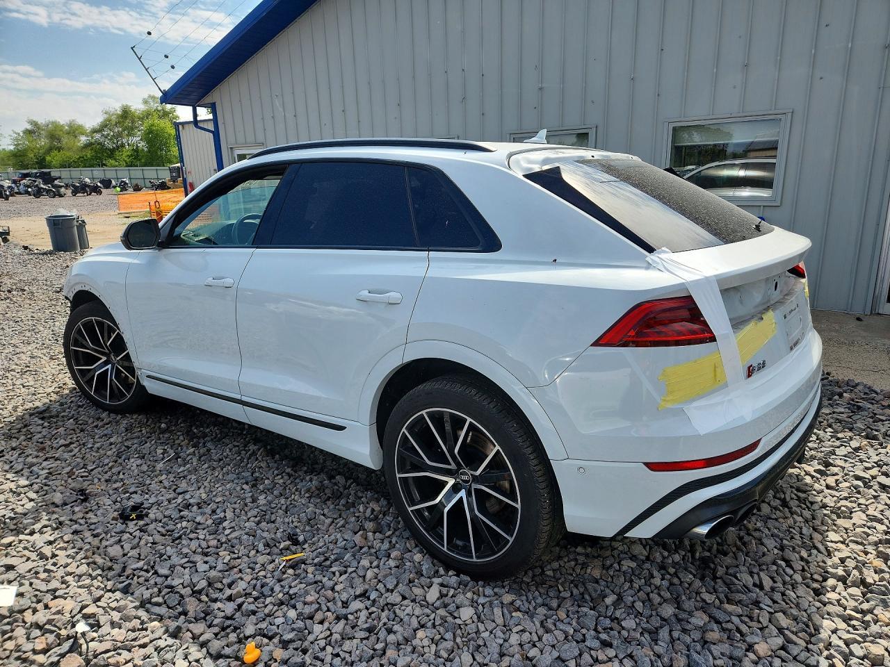 2021 AUDI SQ8